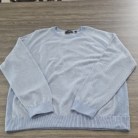 Vince Men's Soft Blue Crewneck Sweater